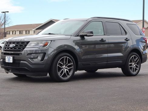 Used 2016 Ford Explorer Sport w/ Equipment Group 401A image 11