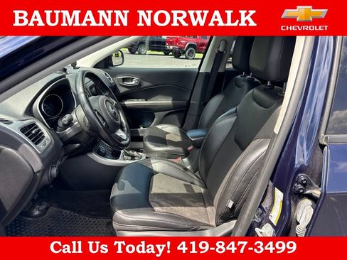 Used 2021 Jeep Compass Latitude w/ Convenience Group AWD/4WD image 9
