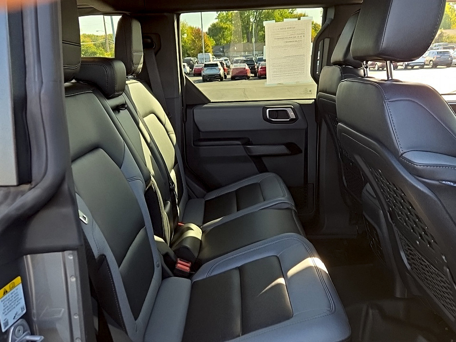 Used 2024 Ford Bronco Black Diamond AWD/4WD image 22