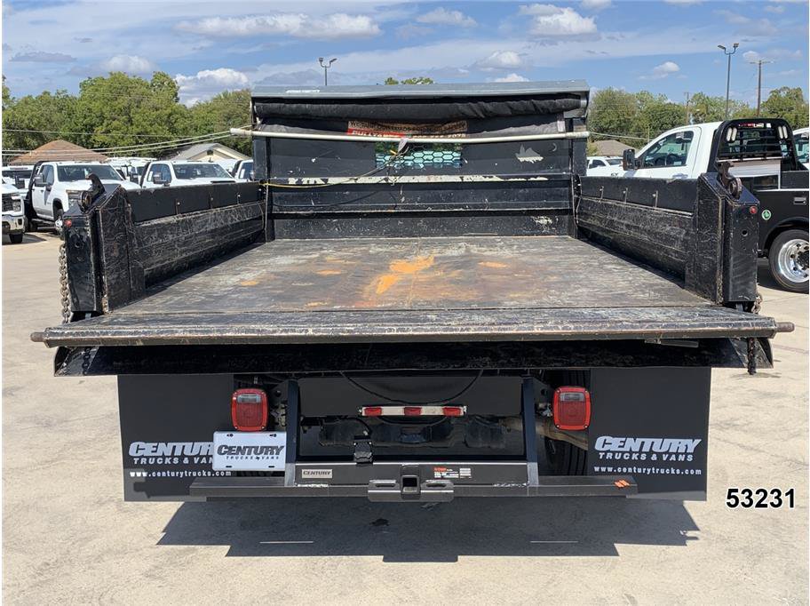 Used 2016 Ford F550 2WD Regular Cab Super Duty image 14