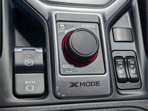 Used 2022 Subaru Forester Premium AWD/4WD image 25