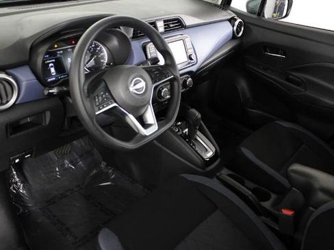 Certified 2025 Nissan Versa SV FWD image 19