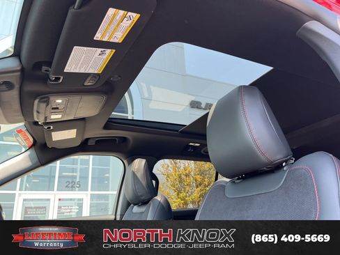 Used 2026 Ford Explorer ST w/ Sun And Sound Package AWD/4WD image 12