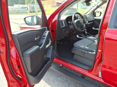 New 2026 Nissan Frontier SV w/ SV Convenience Package image 13
