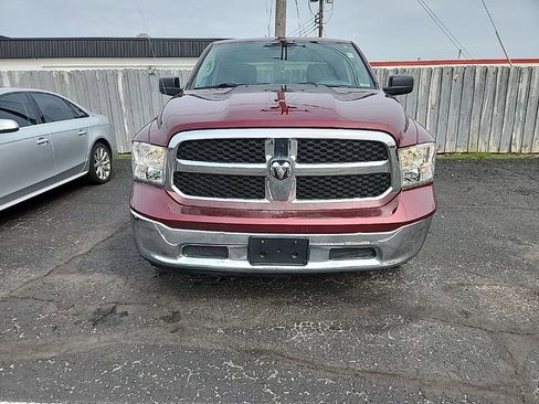 Used 2019 RAM 1500 Classic SLT AWD/4WD image 3