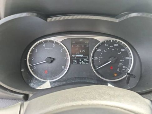 Used 2023 Nissan Versa S w/ S Plus Package FWD image 18