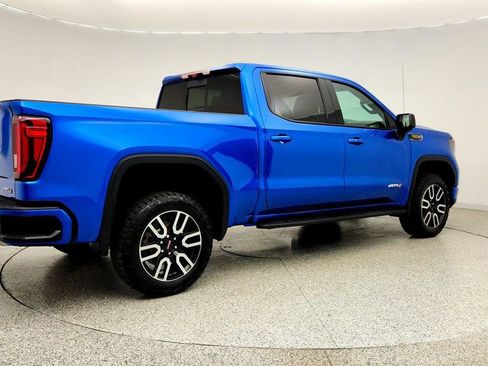 Used 2022 GMC Sierra 1500 AT4 w/ AT4 Premium Package AWD/4WD image 5
