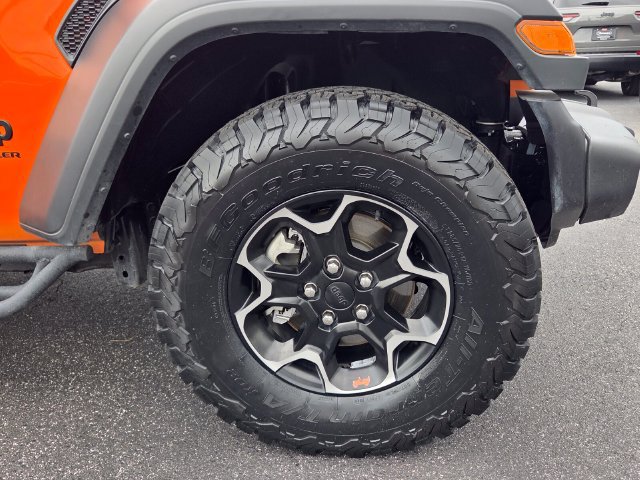 Certified 2025 Jeep Wrangler Sport AWD/4WD image 9