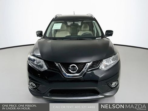 Used 2016 Nissan Rogue SL w/ SL Premium Package FWD image 2