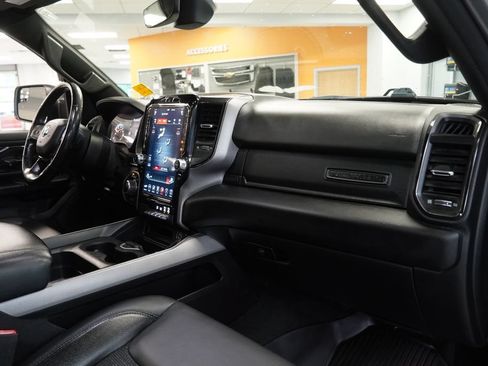Used 2020 RAM 1500 Big Horn w/ Built-to-serve Edition AWD/4WD image 37