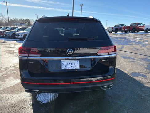 Used 2022 Volkswagen Atlas SEL image 4