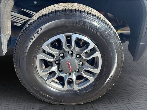 Used 2023 GMC Sierra 3500 AT4 w/ Gooseneck/5TH Wheel Package image 30