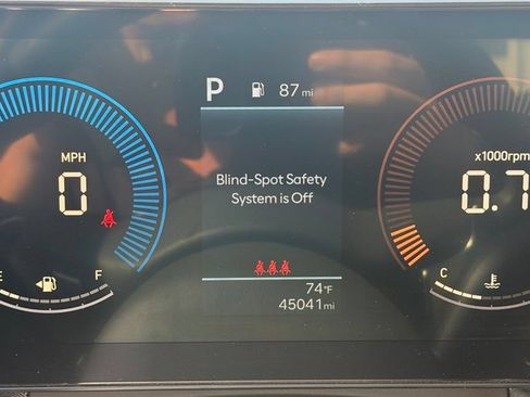 Used 2025 Hyundai Sonata SEL FWD image 8