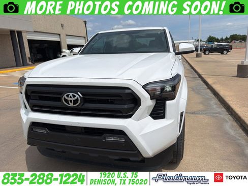 Used 2025 Toyota Tacoma SR5 RWD image 1