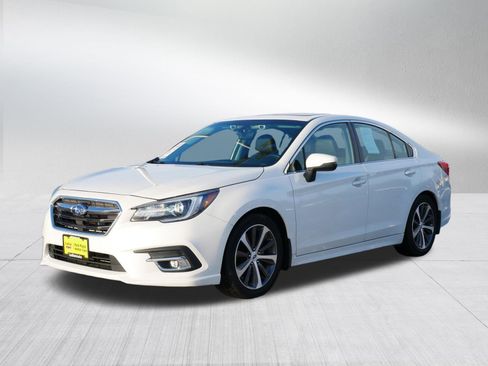 Used 2018 Subaru Legacy 2.5i Limited image 3