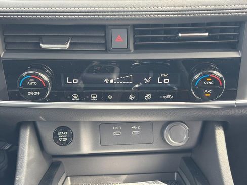 New 2026 Nissan Rogue SV image 9