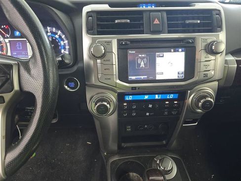 Used 2016 Toyota 4Runner Limited AWD/4WD image 12