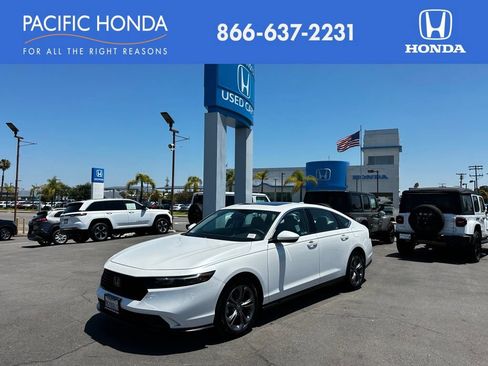 Used 2023 Honda Accord EX image 1