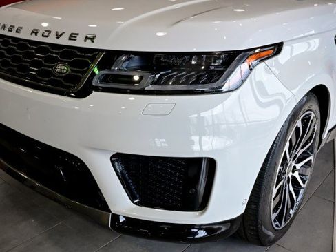 Used 2021 Land Rover Range Rover Sport HSE Silver Edition image 9