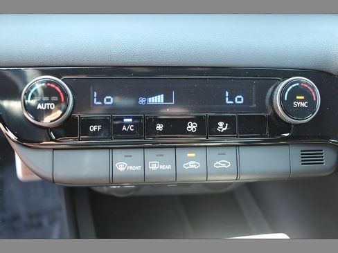 Used 2025 Hyundai Elantra Sport w/ Cargo Package FWD image 16
