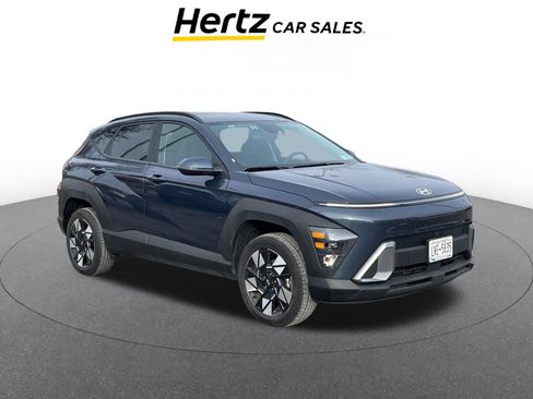 Used 2025 Hyundai Kona SEL image 1