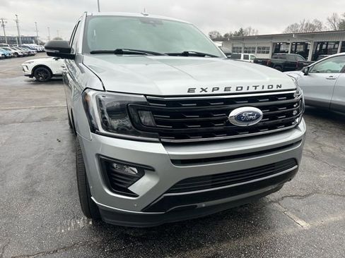 Used 2020 Ford Expedition Limited w/ Equipment Group 303A image 4