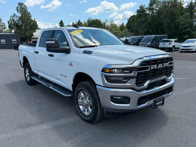 Used 2025 RAM 2500 Big Horn AWD/4WD image 7