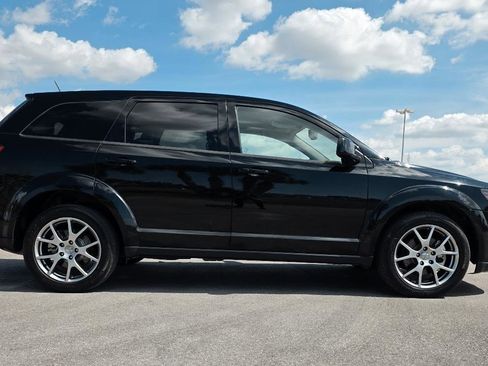 Used 2017 Dodge Journey GT image 4