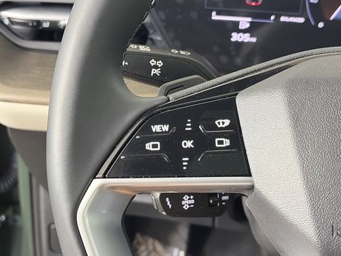 Used 2025 Audi Q5 Premium Plus w/ Premium Plus image 27