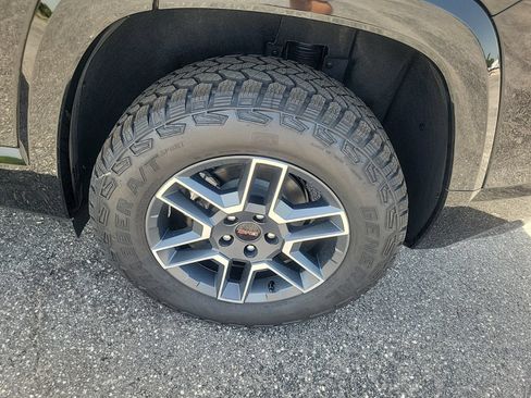 New 2026 GMC Terrain AT4 w/ Convenience Package III AWD/4WD image 8