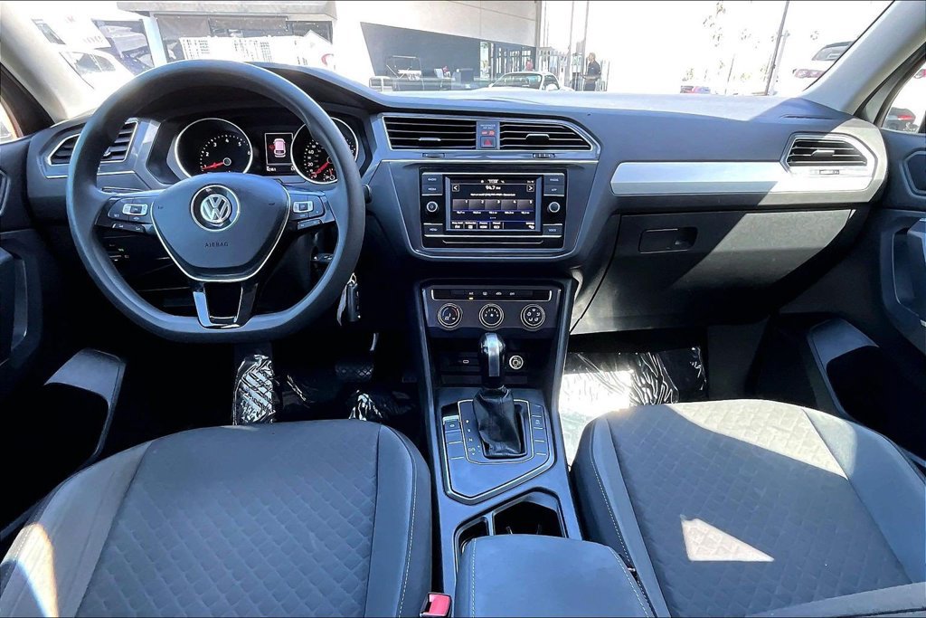 Used 2020 Volkswagen Tiguan S FWD image 11