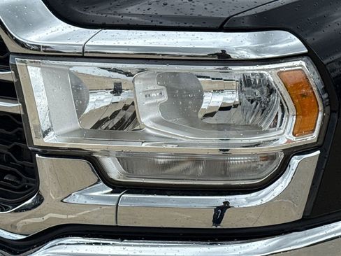 Used 2024 RAM 3500 Tradesman w/ Chrome Appearance Group image 4