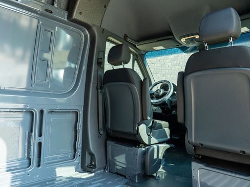 New 2026 Mercedes-Benz Sprinter 2500 image 22
