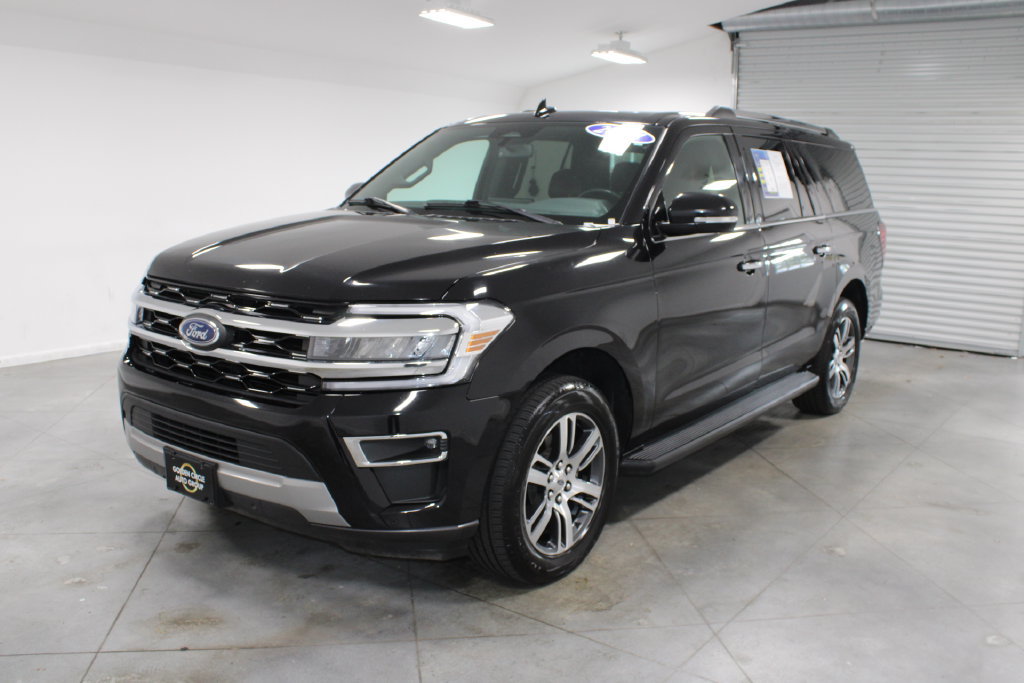 Used 2024 Ford Expedition Max Limited RWD image 4