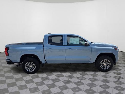 New 2025 Chevrolet Colorado LT RWD image 5