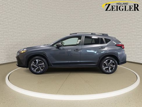 Used 2024 Subaru Crosstrek 2.0i Premium AWD/4WD image 8