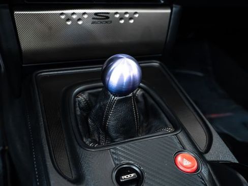 Used 2005 Honda S2000 image 23