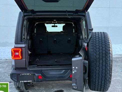 Certified 2021 Jeep Wrangler Unlimited Sahara w/ LED Lighting Group image 7