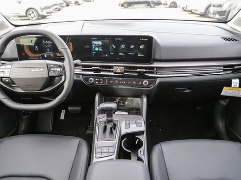 New 2026 Kia Sportage EX FWD image 14