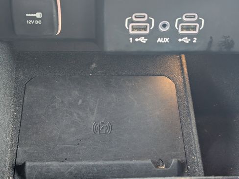 Used 2023 Jeep Wagoneer Series III w/ Preferred Equipment Group image 13