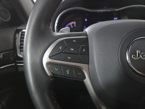 Used 2019 Jeep Grand Cherokee Trailhawk w/ Trailhawk Luxury Group AWD/4WD image 16