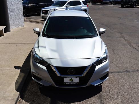 Used 2021 Nissan Versa SV FWD image 15