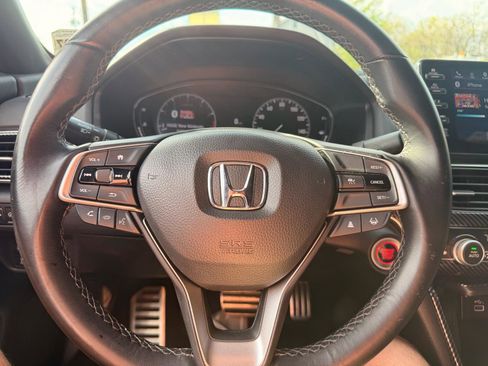 Used 2022 Honda Accord Sport image 21