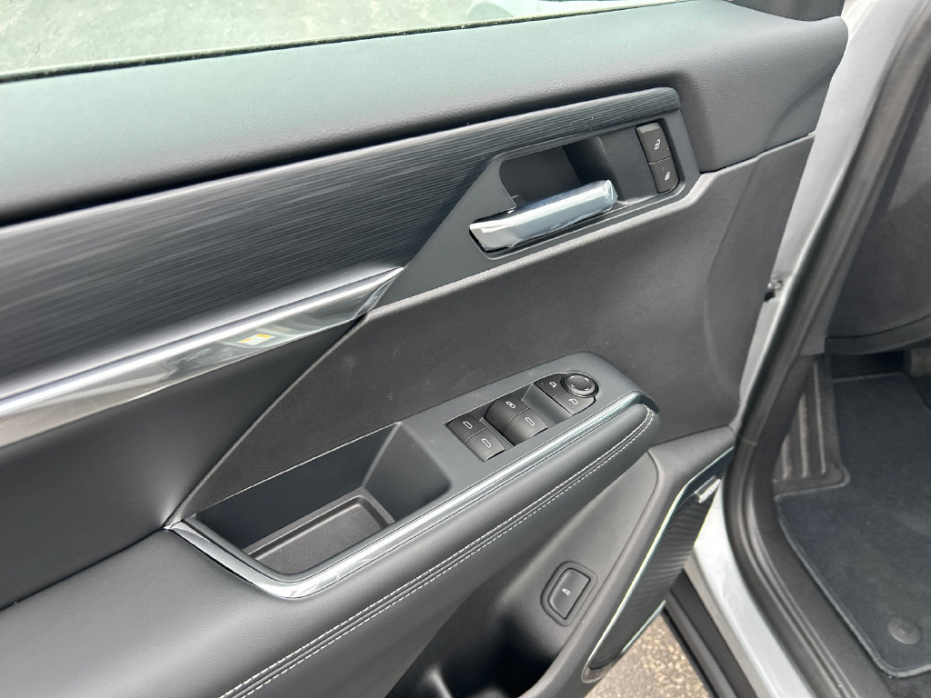 New 2026 GMC Acadia Elevation FWD image 16