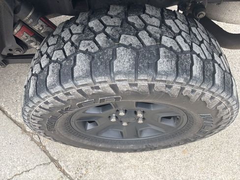 Used 2023 Jeep Gladiator Mojave w/ LED Lighting Group image 9