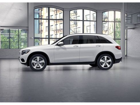 Used 2017 Mercedes-Benz GLC 300 image 33