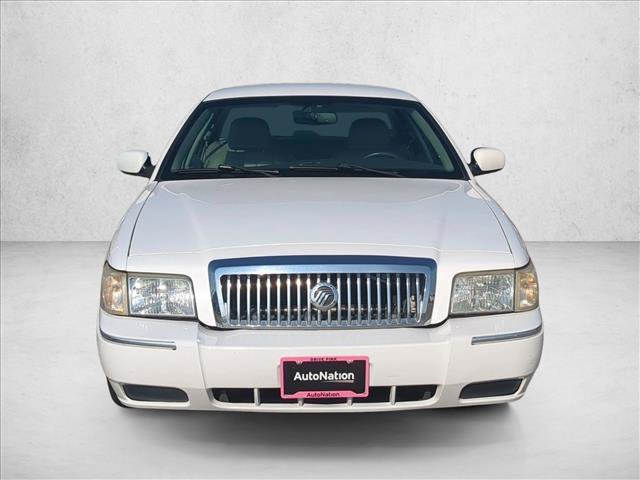 Used 2010 Mercury Grand Marquis LS RWD image 2