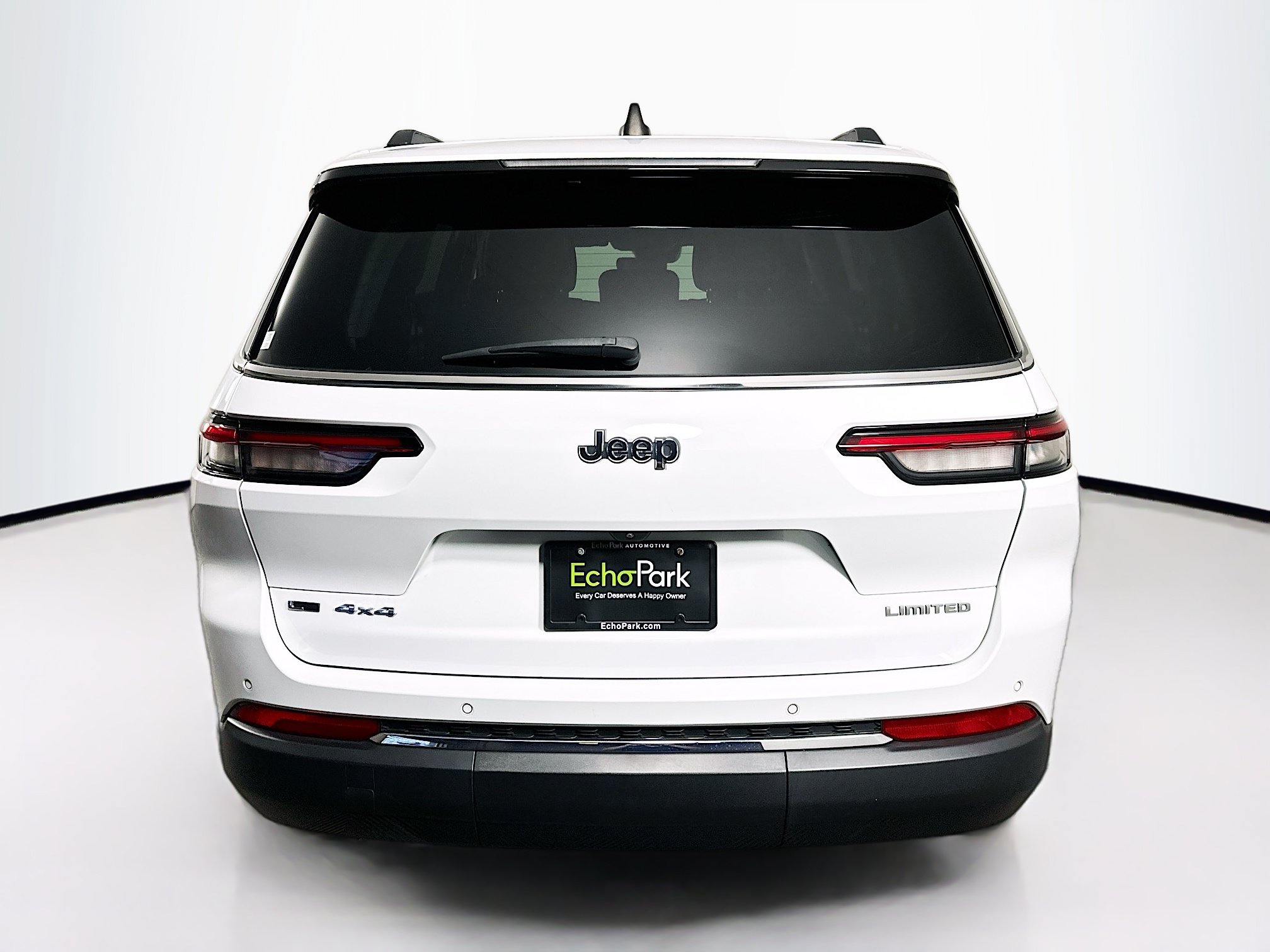 Used 2023 Jeep Grand Cherokee L Limited AWD/4WD image 7