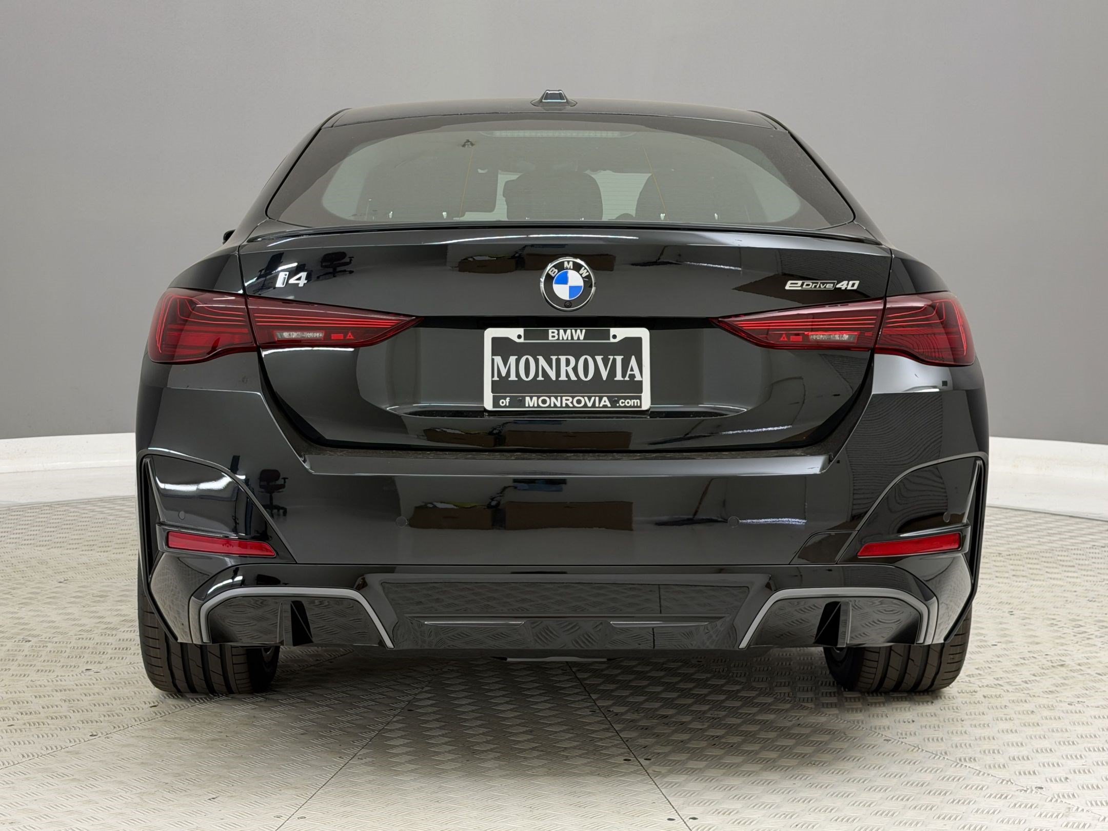 New 2026 BMW i4 eDrive40 w/ M Sport Package RWD image 10