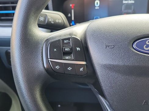 Used 2025 Ford Maverick XLT w/ Equipment Group 302A AWD/4WD image 7